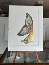 Load image into Gallery viewer, Vertical whale tail
