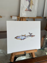 Load image into Gallery viewer, Whale tails with water
