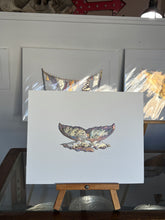 Load image into Gallery viewer, Whale tail with water
