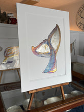 Load image into Gallery viewer, Vertical whale tail
