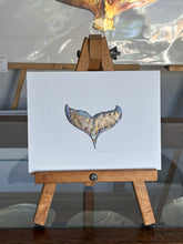 Load image into Gallery viewer, Whale tail
