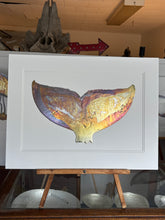 Load image into Gallery viewer, Whale tail
