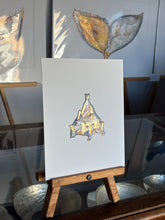 Load image into Gallery viewer, Vertical salt fish
